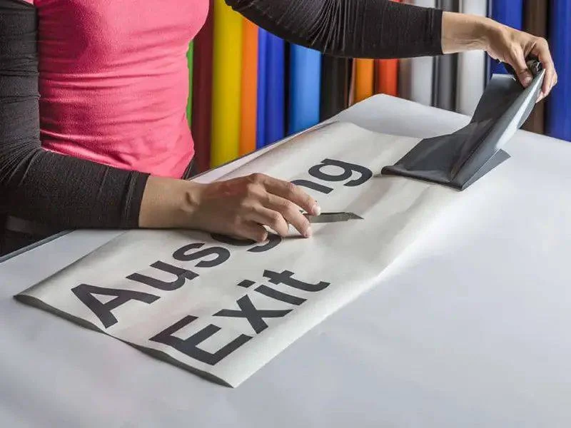 Adesivos de recorte: estampe como quiser na Novva Mídia Suprimentos